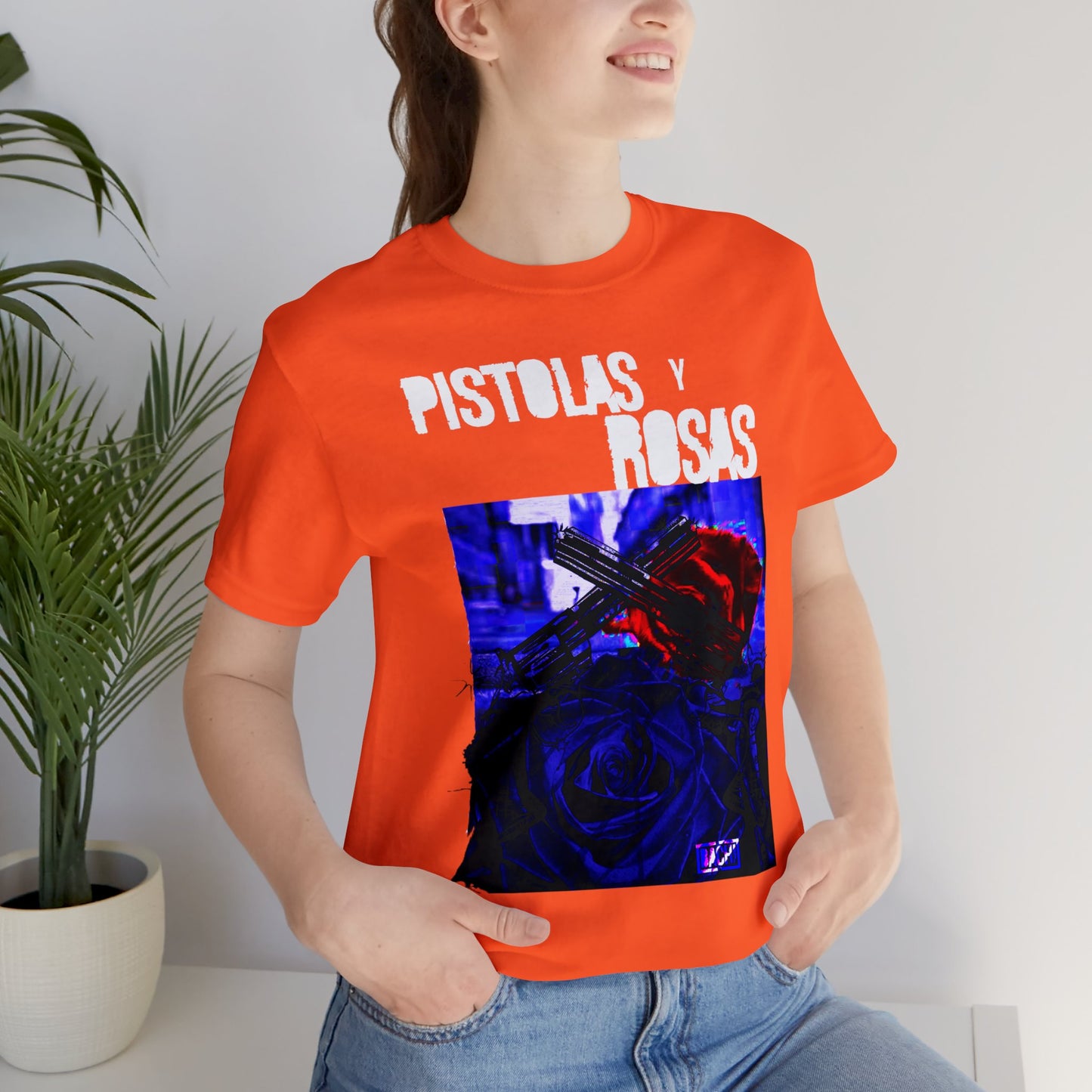 Unisex T-Shirt Pistola Y Rosas